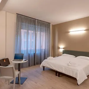 Astoria Comfort Pensión Bolonia